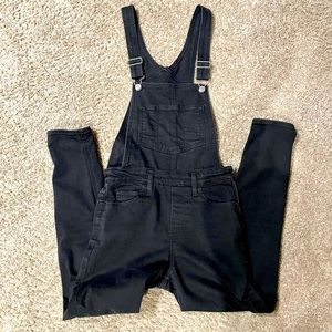 Levi’s skinny black overalls